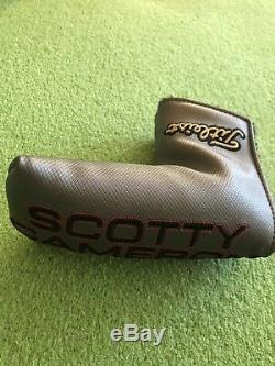 2018 Titliest Scotty Cameron Newport 2 35in RH with a New Sleeve Of Pro V1 Balls