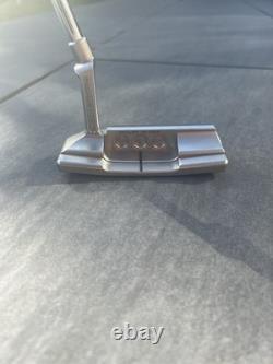 Amazing condition Titleist Scotty Cameron Super Select Newport 2+ 34 Inches