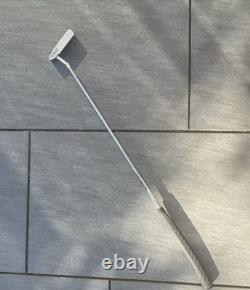 Amazing condition Titleist Scotty Cameron Super Select Newport 2+ 34 Inches
