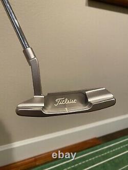 NEW Scotty Cameron Newport 2 Tour Dot Circle T Tri Sole Putter RARE Tiger