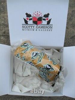 Scotty Cameron 2022 Gold Wasabi Surfer USA & Japan Golf Gallery Putter Headcover