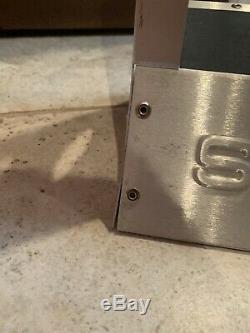 Scotty Cameron 8 Putter stand Aluminum Stand Alone Display