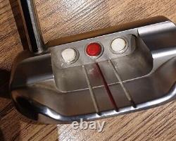 Scotty Cameron California. Fastback. 33. Golf Pride Tour SNSR. 2 HEAD COVERS