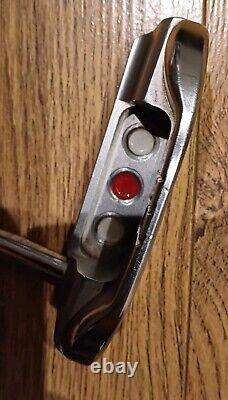 Scotty Cameron California. Fastback. 33. Golf Pride Tour SNSR. 2 HEAD COVERS