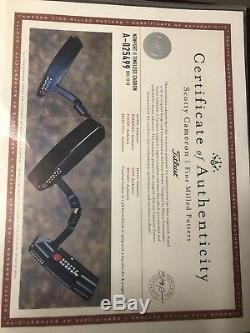 Scotty Cameron Circle T Newport 2 Timeless Carbon