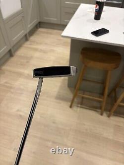 Scotty Cameron Futura 5.5M Golf Club Mens Right Handed Putter