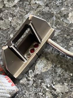 Scotty Cameron Futura 5.5M Putter / 35 Inch