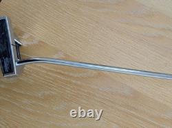 Scotty Cameron Futura 5.5m Putter. Right Handed. Similar to phantom