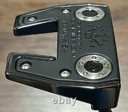 Scotty Cameron Futura 5W Flow Neck Putter MINT RH Xtreme Dark Finish APH