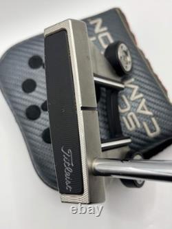 Scotty Cameron Futura 6M Putter / 35 Inch Scotty Cameron Futura 6M Putter / 35 Inch