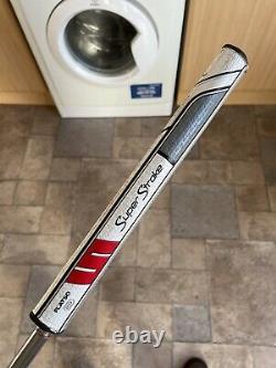 Scotty Cameron Futura Putter / Superstroke Grip / 33 Inches