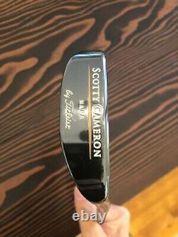 Scotty Cameron Napa Putter in MINT condition. 35