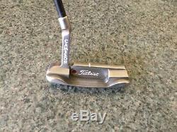 Scotty Cameron Newport Modified Tour Dots Circle T Grip Sight Line