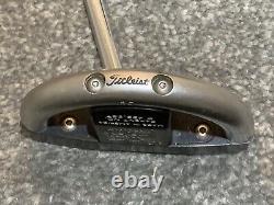 Scotty Cameron Putter / 34 Inch plus headcover