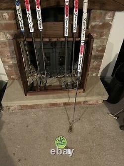 Scotty Cameron Putter Rack / Stand Solid Walnut S C Putting Disc Included