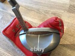 Scotty Cameron Red X 5 putter