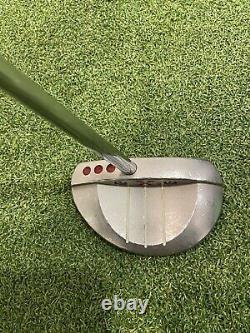 Scotty Cameron Red X Centre Shafted Putter 32.5