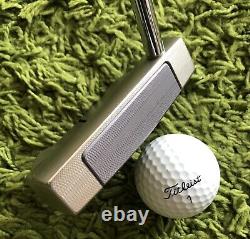 Scotty Cameron. Select Fastback, 34 With Head Cover