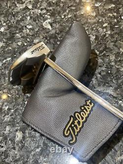 Scotty Cameron Select Fastback Putter / 34 Inch / Very Good Condition