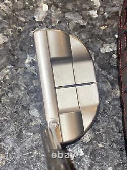 Scotty Cameron Select Fastback Putter / 34 Inch / Very Good Condition