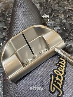 Scotty Cameron Select Fastback Putter / 34 Inch / Very Good Condition