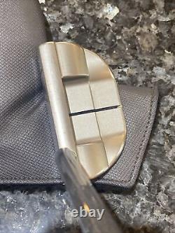 Scotty Cameron Select Fastback Putter / 34 Inch / Very Good Condition