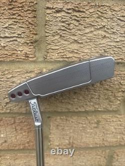 Scotty Cameron Select Laguna Putter Right-Handed 35 Shaft