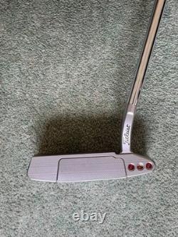 Scotty Cameron Select Newport 2.5 Putter 35 -inch, Right-Handed