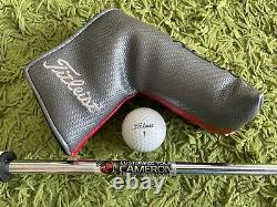 Scotty Cameron. Select Newport (34) R/H. With Head Cover