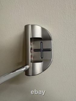 Scotty Cameron Select Newport M1 Putter / 34