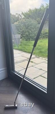 Scotty Cameron Special Select Newport