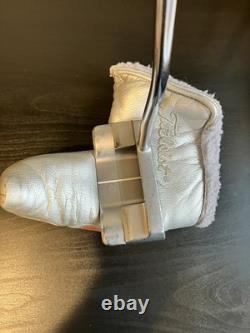 Scotty Cameron Studio Select Squareback No. 1 Putter / 33 Inch