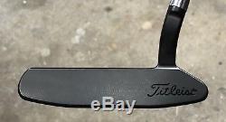 Scotty Cameron Studio Stainless Newport 2.5 Putter MINT RH Tour Black -ASN