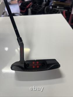 Scotty Cameron Studio Style Newport (34 Inch-original Head cover)