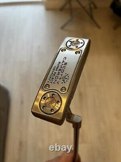 Scotty Cameron Super Select Newport Plus / 33 Inch / Scotty Cameron Grip