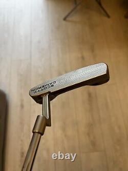 Scotty Cameron Super Select Newport Plus / 33 Inch / Scotty Cameron Grip