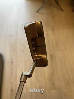 Scotty Cameron Super Select Newport Plus / 33 Inch / Scotty Cameron Grip