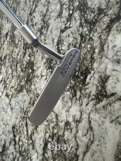 Scotty Cameron Super Select Newport mint condition with headcover (RRP £359)