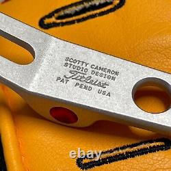 Scotty Cameron YELLOW STUDIO DESIGN 2001 w / Pivot Tool Blade Putter Headcover