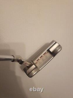 Scotty Camwron Select Newport Putter / 35 Inches / Right Handed