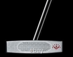 The Scotty Cameron Studio Style Fastback OC 34-inch (757RB34)