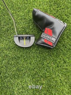Titleist Scotty Cameron 34 putter
