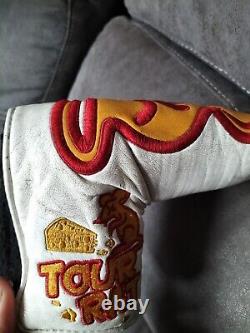 Titleist scotty cameron putter head cover